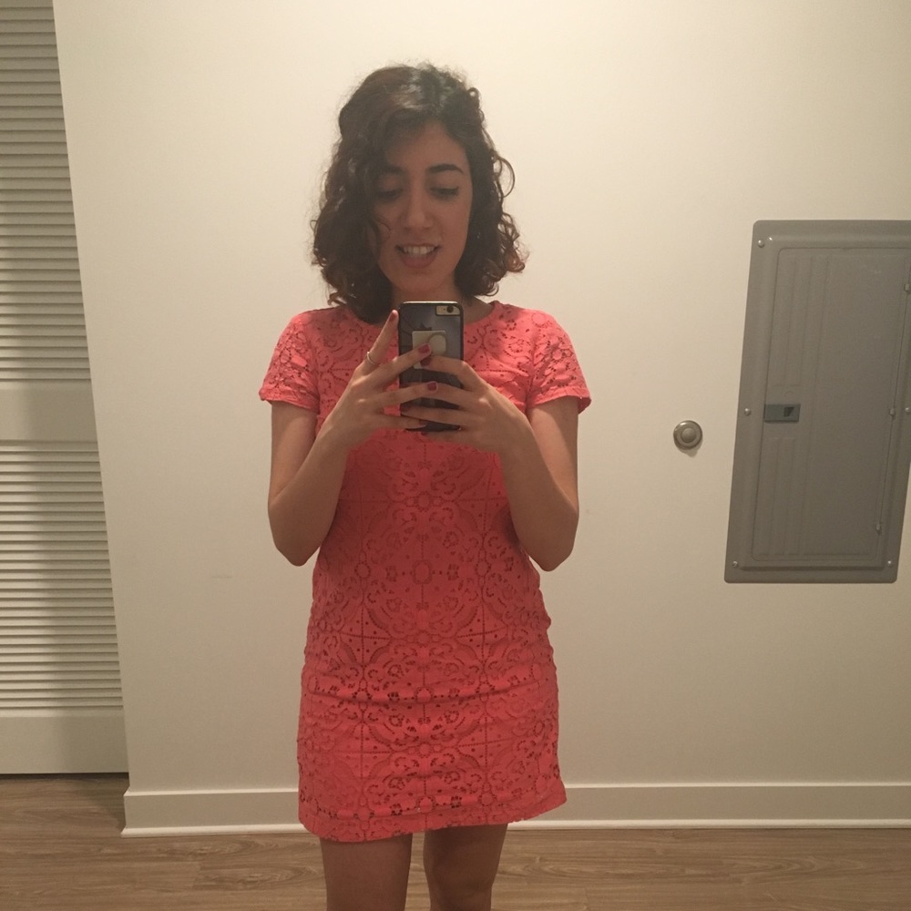 Meet your Posher, Negar